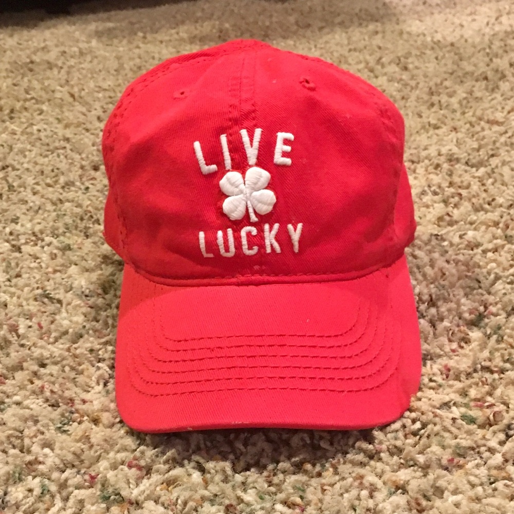 BLACK CLOVER LIVE LUCKY YOUTH FITTED HAT